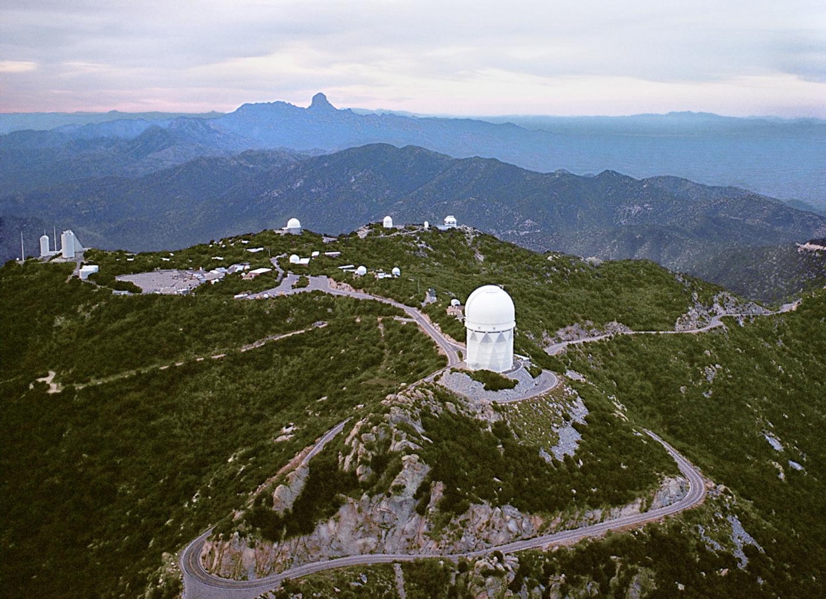 Kitt Peak National Observatory: Discoveries & Programs